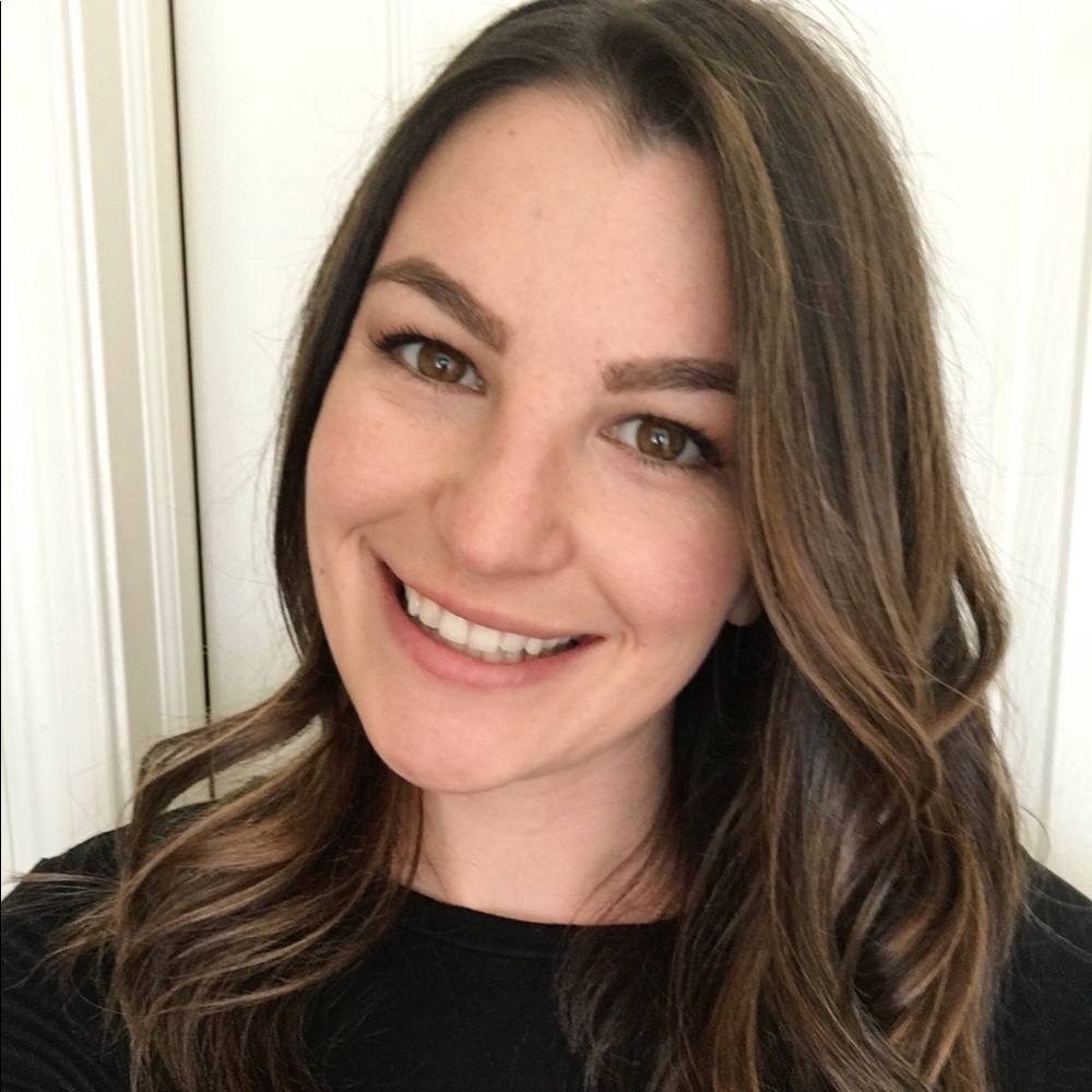 Meet your Posher, Cassondra